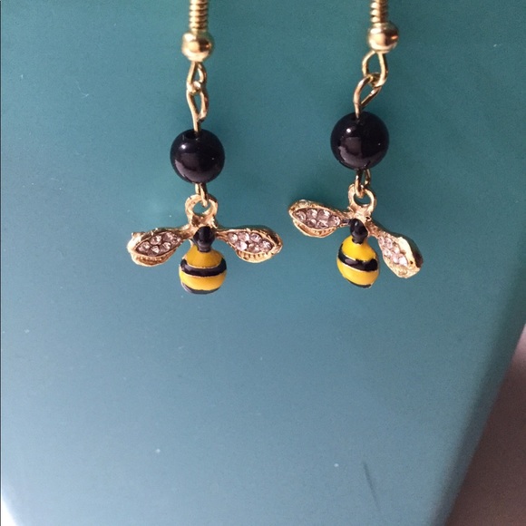Price Drop ..Earrings, Honey Bee Earrings, - Picture 7 of 8